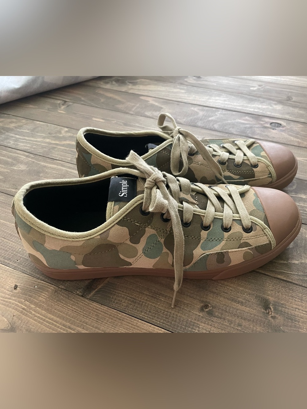 Simple men’s shoes NEW!